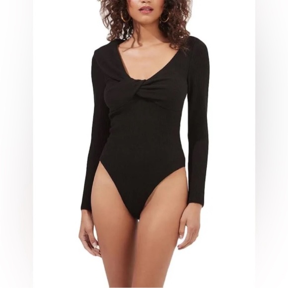 NWT ASTR The Label Iggi Bodysuit Black Size M - Picture 2 of 7